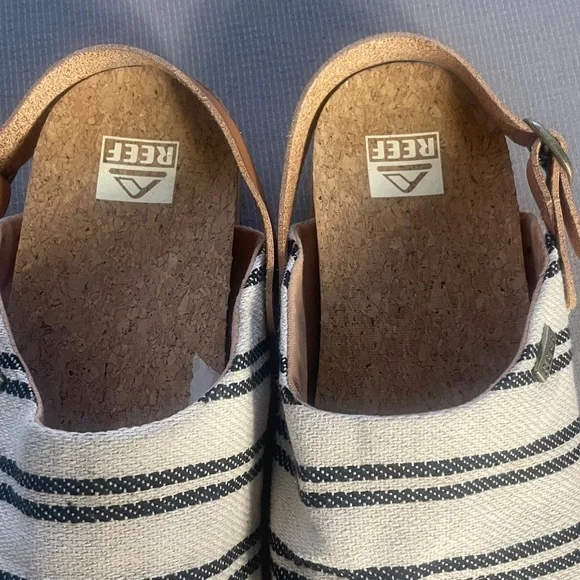 Reef Women's Cushion Sage TX Black and White Striped Clogs Size 9 - Picture 3 of 10